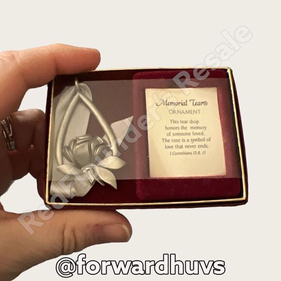 Bundle Sale 3 for $15 | Memorial Ornament to Celebrate a Loved One - Picture 6 of 8